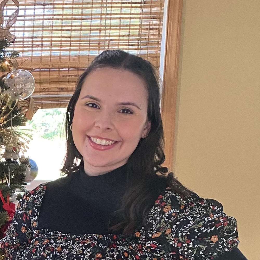Meet your Posher, Gina